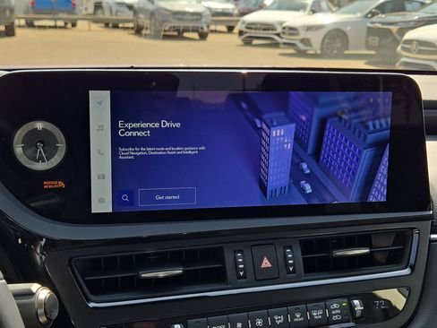 Certified 2025 Lexus ES 300h w/ Premium Package FWD image 19