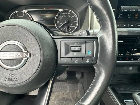 Used 2023 Nissan Rogue SL w/ SL Premium Package AWD/4WD image 16