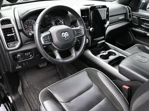 Used 2023 RAM 1500 Laramie AWD/4WD image 22
