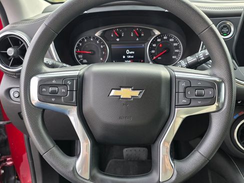 Used 2025 Chevrolet Blazer LT image 16