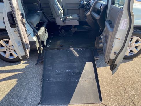 Used 2010 Honda Element EX image 10