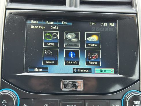 Used 2015 Chevrolet Malibu LT image 39