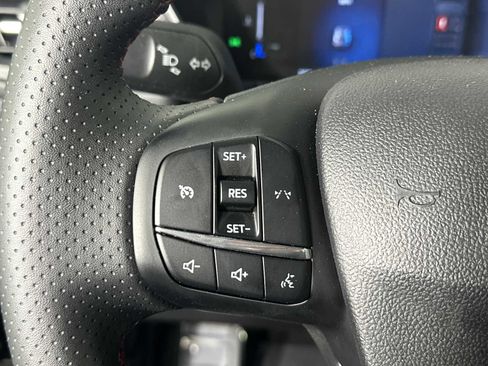Used 2025 Ford Escape ST-Line AWD/4WD image 27