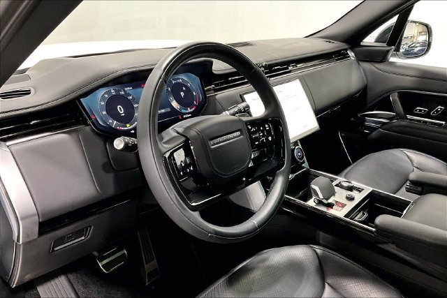 Used 2023 Land Rover Range Rover Autobiography AWD/4WD image 7