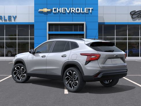 New 2026 Chevrolet Trax RS FWD image 3