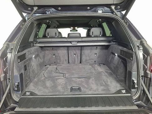 Used 2022 BMW X5 xDrive40i w/ Premium Package AWD/4WD image 28