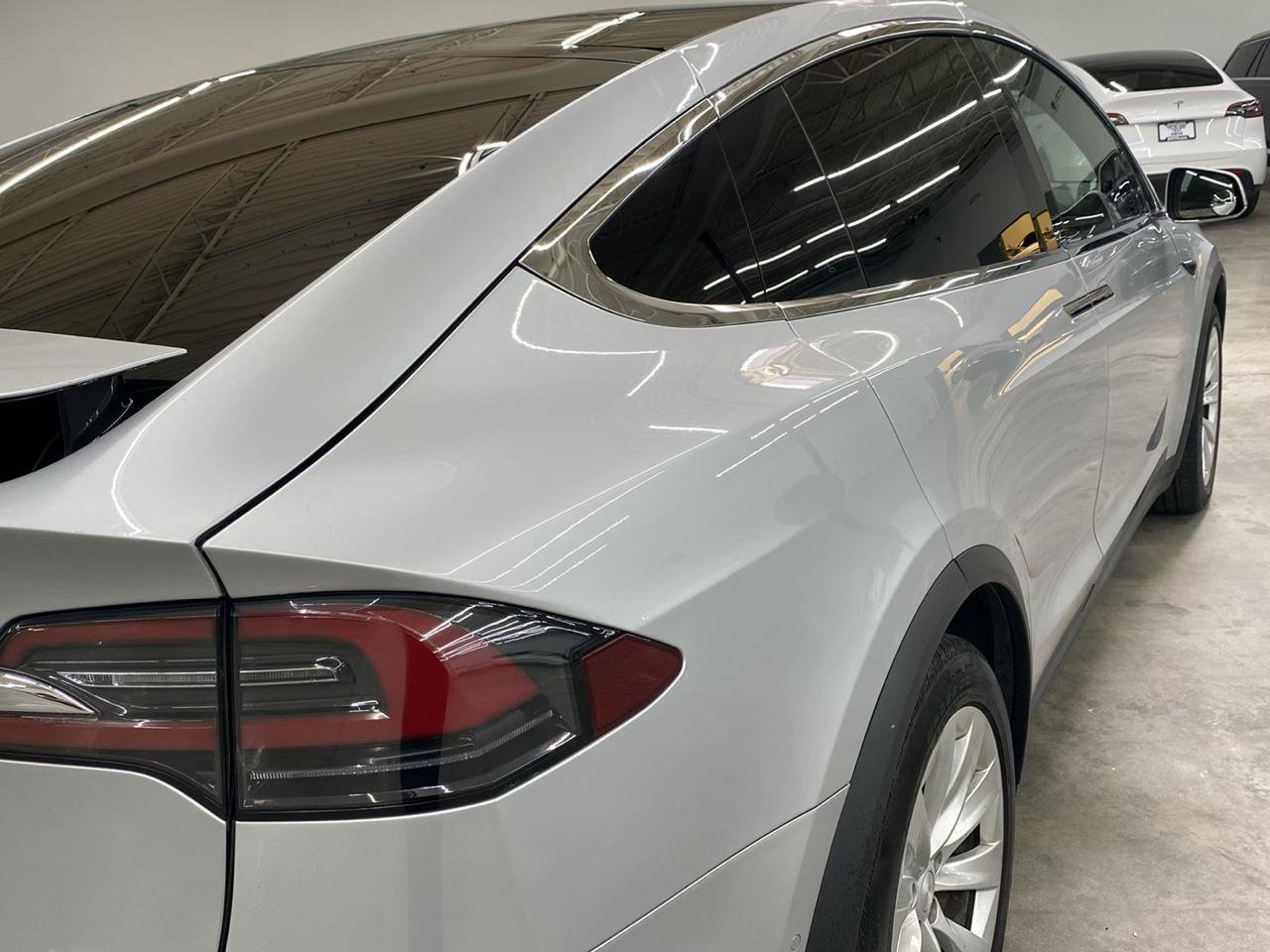 Used 2018 Tesla Model X P100D AWD/4WD image 8