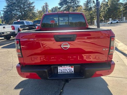 Used 2023 Nissan Frontier SV w/ SV Convenience Package image 4