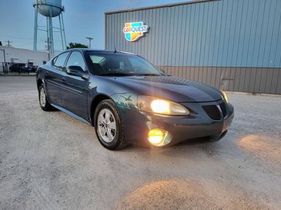 Used 2005 Pontiac Grand Prix w/ Drivers Plus Package