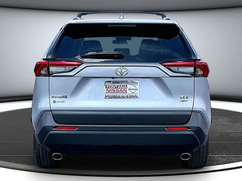 Used 2025 Toyota RAV4 XLE Premium w/ Weather Package AWD/4WD image 5