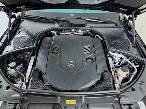 New 2026 Mercedes-Benz S 580 4MATIC Sedan image 32