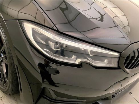 Used 2022 BMW 330i xDrive Sedan w/ Premium Package image 27