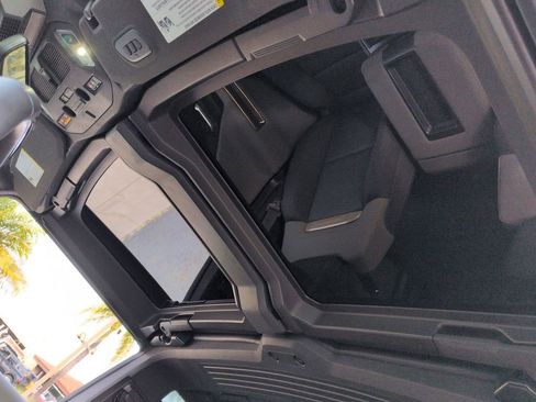 Certified 2025 GMC Hummer EV 3X w/ Extreme Off-Road Package AWD/4WD image 19