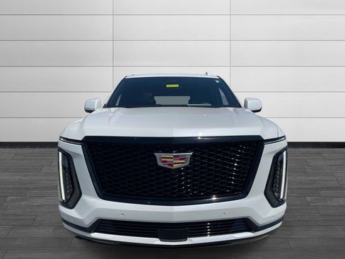 Certified 2025 Cadillac Escalade Sport AWD/4WD image 2