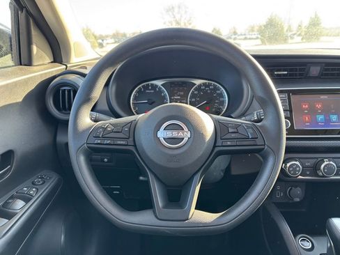 Used 2025 Nissan Kicks Play S image 13