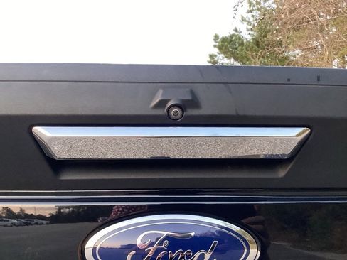 Used 2021 Ford F250 XLT w/ XLT Premium Package image 10