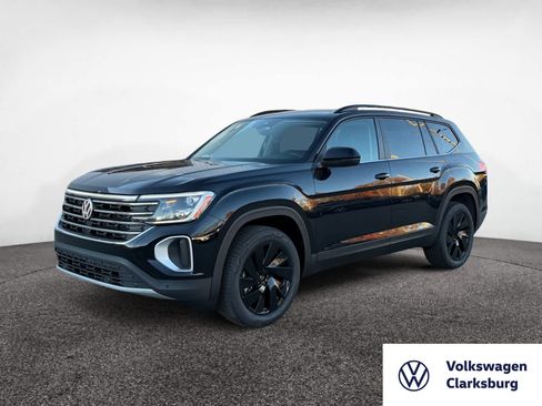 New 2026 Volkswagen Atlas SE image 1