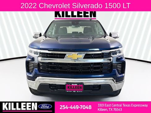 Used 2022 Chevrolet Silverado 1500 LT AWD/4WD image 2