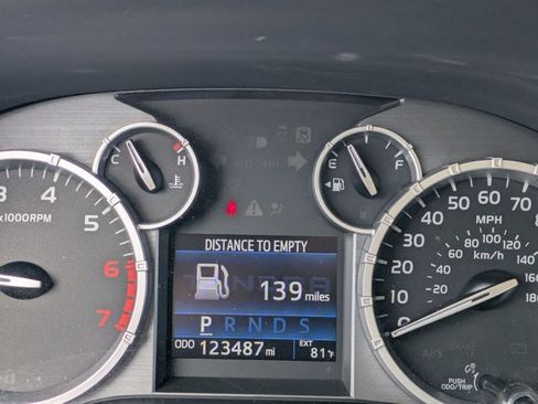 Used 2017 Toyota Tundra SR5 w/ TRD Off Road Package image 10