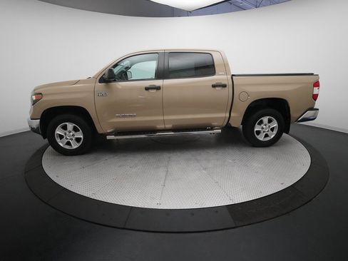 Used 2020 Toyota Tundra SR5 image 24