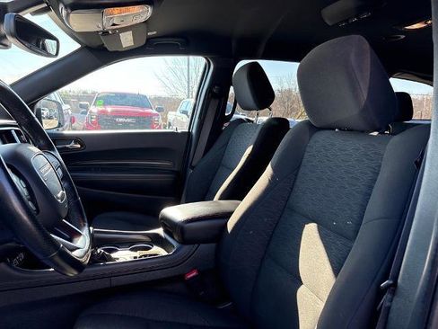 Used 2023 Dodge Durango GT image 18