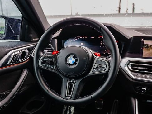 Used 2021 BMW M4 Coupe w/ Executive Package image 18