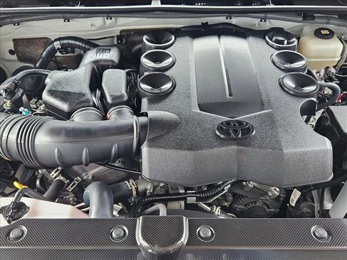 Used 2022 Toyota 4Runner TRD Sport AWD/4WD image 21