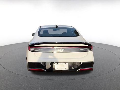 Used 2025 Hyundai Sonata SEL image 12