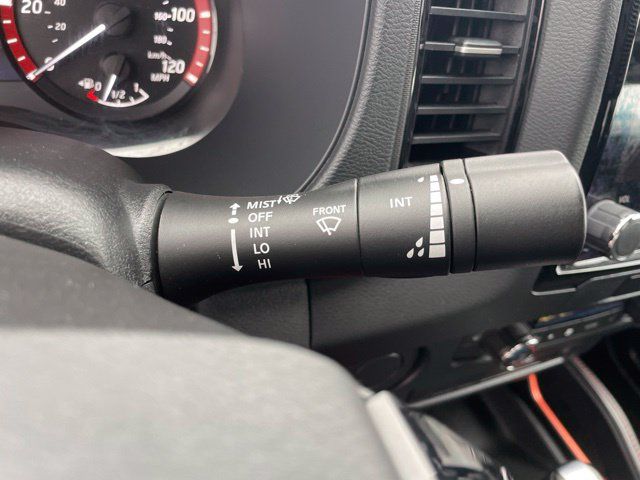 Used 2022 Nissan Frontier Pro-X RWD image 31