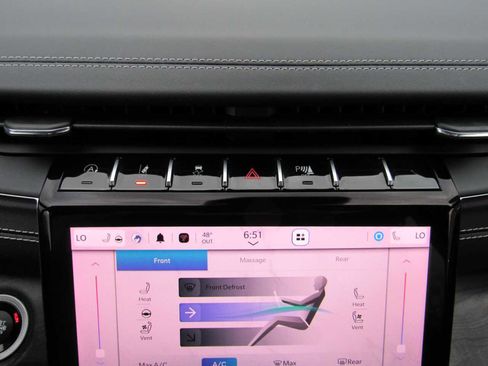 Used 2023 Jeep Grand Cherokee Overland w/ Adv Protech Group III image 19