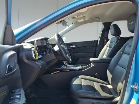 Used 2025 Chevrolet Trax ACTIV w/ Driver Confidence Package FWD image 15