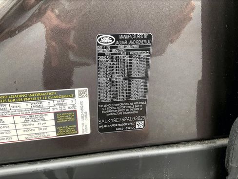 Used 2023 Land Rover Range Rover Autobiography image 32