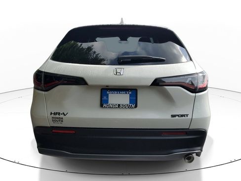 New 2027 Honda HR-V Sport image 5