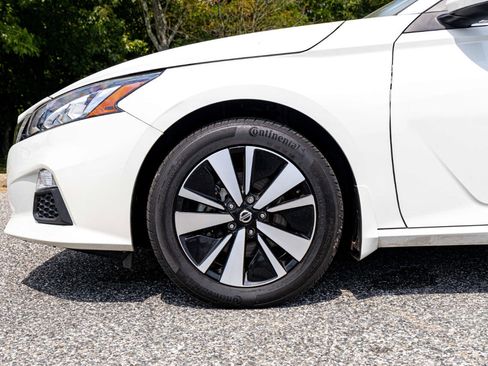 Used 2022 Nissan Altima 2.5 SV image 10