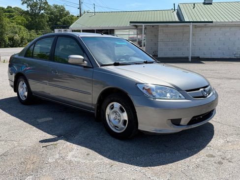 Used 2004 Honda Civic Hybrid Sedan image 4