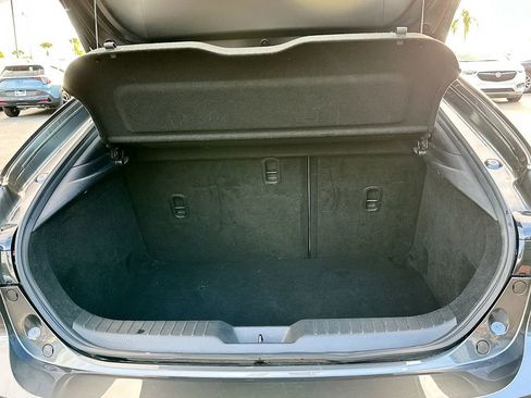 Used 2021 MAZDA MAZDA3 s image 25