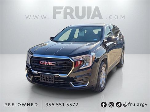 Used 2023 GMC Terrain SLE image 1
