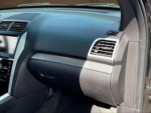 Used 2014 Ford Explorer Sport w/ Equipment Group 401A image 17