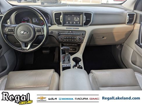 Used 2017 Kia Sportage EX image 10