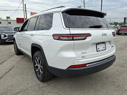 Certified 2023 Jeep Grand Cherokee L Limited w/ Trailer Tow Group (B) AWD/4WD image 5