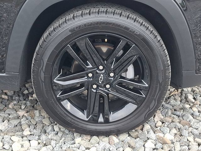 Used 2024 Chevrolet Trax ACTIV w/ Sunroof Package FWD image 28