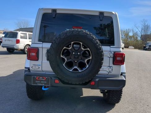 New 2023 Jeep Wrangler Unlimited Rubicon 4xe w/ Cold Weather Group image 5