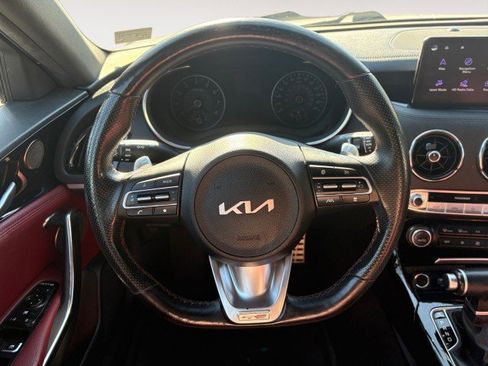 Used 2022 Kia Stinger GT-Line w/ Sun & Sound Package RWD image 10
