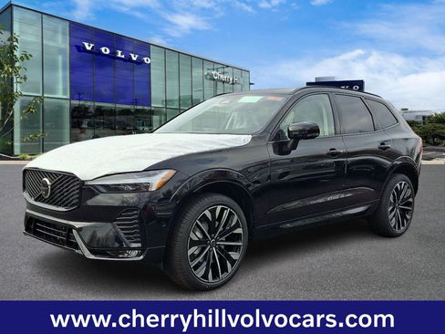New 2026 Volvo XC60 B5 Ultra w/ Protection Package Premier image 2