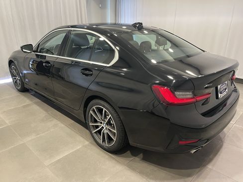 Used 2020 BMW 330i xDrive Sedan w/ Driving Assistance Package AWD/4WD image 5