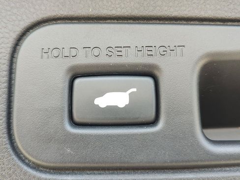 Used 2024 Honda Pilot Touring image 26