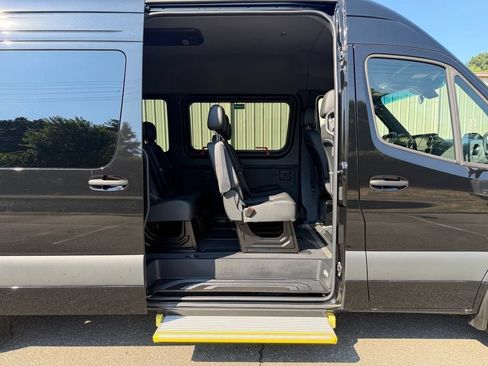 New 2025 Mercedes-Benz Sprinter 2500 image 4