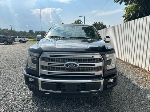 Used 2017 Ford F150 Platinum w/ Equipment Group 701A Luxury AWD/4WD image 7
