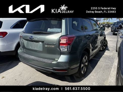Used 2018 Subaru Forester 2.5i Premium AWD/4WD image 7