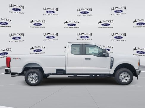 Used 2026 Ford F250 XL w/ XL Chrome Package image 7